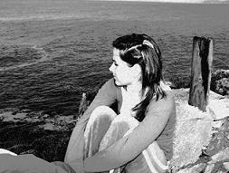 Nos lo merecemos porque somos mujeres